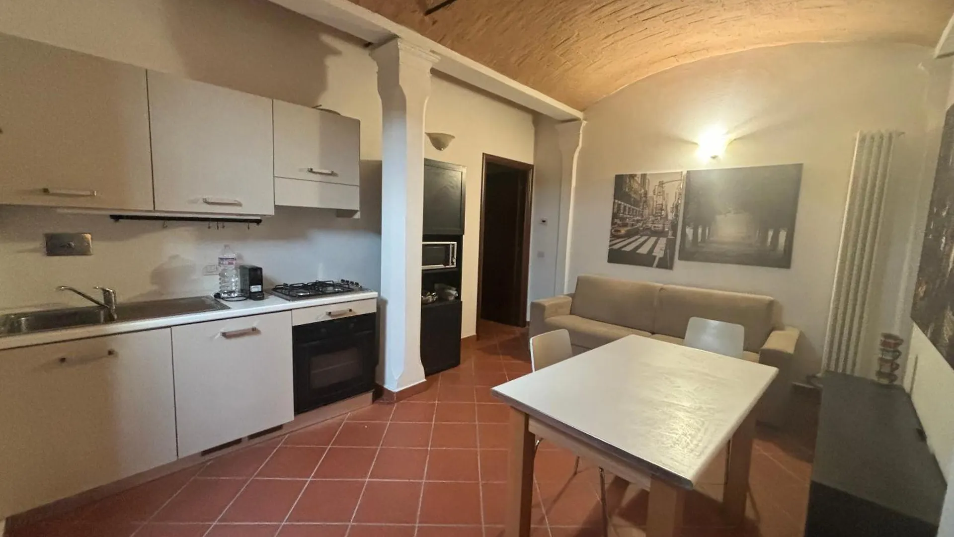 Il Borgo Appartamento Формиджине Апартаменты